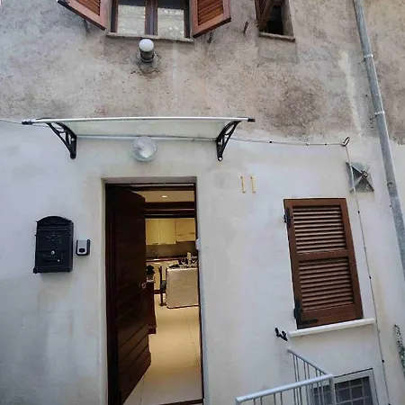 La Casetta Di Anna Apartment *
